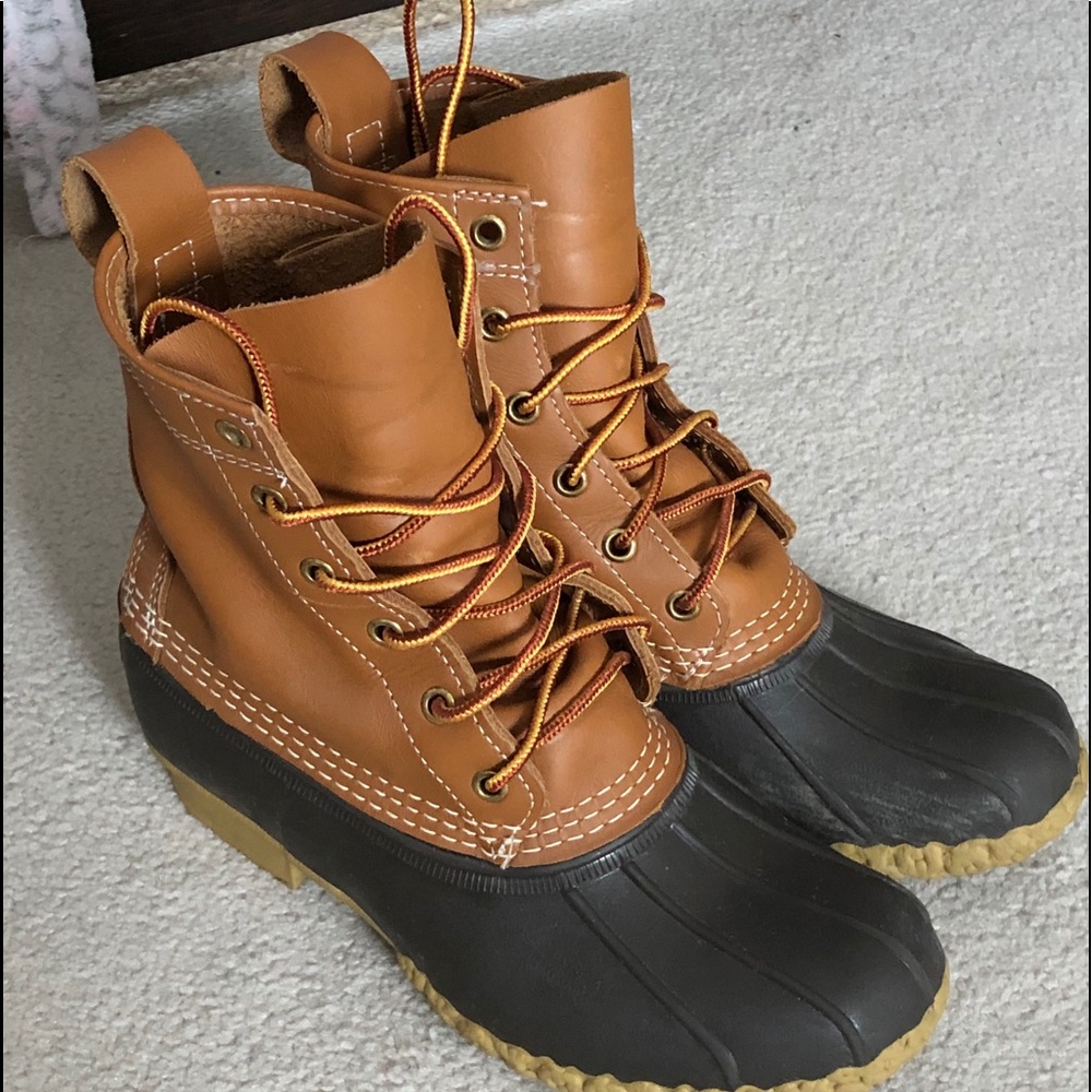 ll bean bean boots/ duck boots